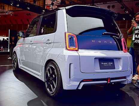 ...and electric Super-N set to steal hearts in the UK in 2026